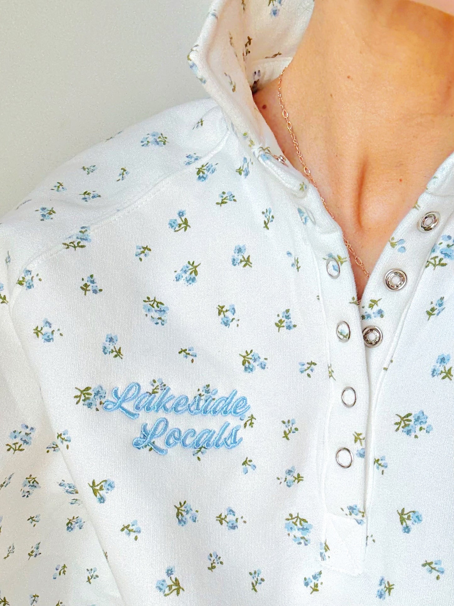 Women’s Floral Pullover